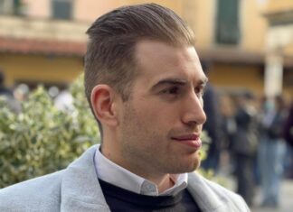 Gavinana, si accascia prima della gara. Gravissimo portiere di calcio