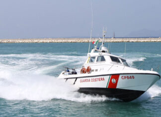 Livorno, cadavere in mare tra Meloria e Gorgona