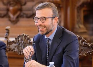 Mazzeo, Pd: “Non possiamo parlarci addosso cinque mesi”