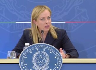 Governo Meloni, stop obbligo vaccino Covid per medici