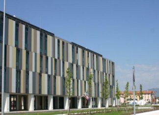 Borgo a Mozzano, morte Jacopo Leoni, 20 anni. Arrestato amico alla guida Ospedale San Luca di Lucca