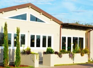 Torre del Lago, ristoratore muore durante tentata rapina