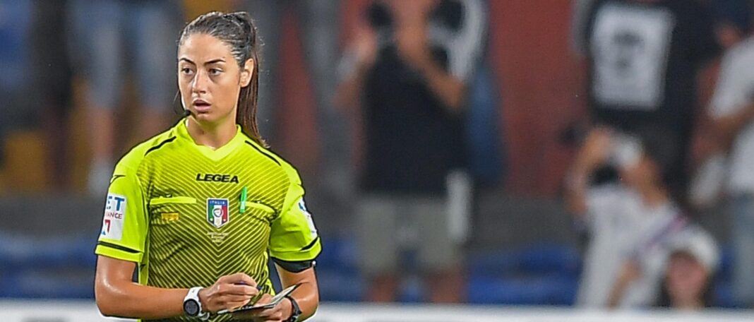 L'arbitro livornese Maria Sole Ferrieri Caputi quarto uomo in Coppa Italia per Fiorentina - Torino