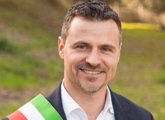 Il sindaco di Bagno a Ripoli lascia Pd di Letta per Italia Viva di Renzi