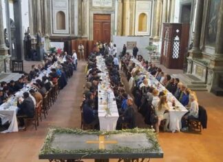Siena, oltre 150 persone in difficoltà a pranzo in chiesa