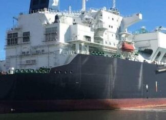 Piombino, depositato al Tar Lazio ricorso contro rigassificatore