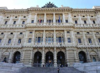 “Gelosia non può mai essere attenuante”, la sentenza su stalking e lesioni