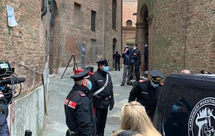 L'ex comandante carabinieri di Siena Pasquale Aglieco accusato di false dichiarazioni su morte capo comunicazione Mps