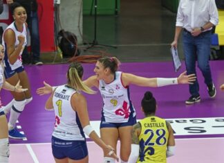 Savino Del Bene Volley Scandicci avanti in Europa Savino Del Bene Volley Scandicci vince in Croazia la gara di andata ottavi Cev Cup