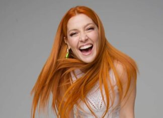 Noemi in concerto al Teatro Puccini di Firenze Noemi in concerto al Teatro Puccini di Firenze mercoledì 14 dicembre