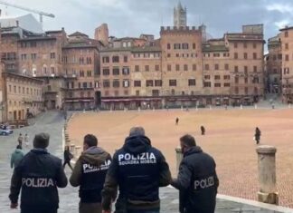 Siena, picchiata per due anni. Denunciato ex fidanzato Divieto di avvicinamento e denuncia per un senese accusato di maltrattamenti e lesioni alla ex fidanzata