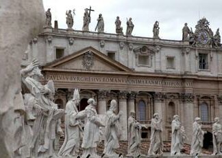 Vaticano, Vicario di Roma De Donatis nominato Penitenziere Maggiore