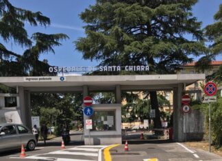 Pisa, morte cerebrale per il medico massacrato in strada L'ospedale Santa Chiara di Pisa