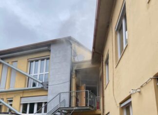 Montespertoli, incendio a scuola. Bambini portati in Comune Scuola primaria Machiavelli di Montespertoli