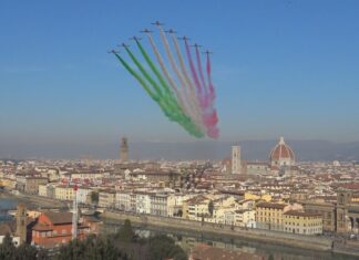 Frecce Tricolori show a Firenze per il centenario di Zeffirelli