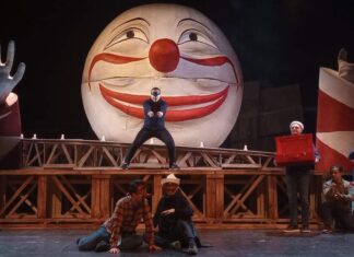 Livorno, tutti in maschera per ‘Le maschere’ al Teatro Goldoni 'Le maschere' di Mascagni in scena con Burlamacco al Teatro Goldoni di Livorno