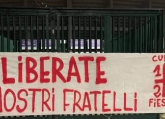 Braga – Fiorentina, scontri tra tifosi e polizia. Italiani fermati Braga Fiorentina striscione