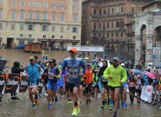 Terre di Siena Ultramarathon show. 1.200 atleti sotto la pioggia Terre di Siena Ultramarathon