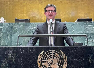 Coppie omogenitoriali, Nardella: “Pronti con iscrizione bambini” Dario Nardella