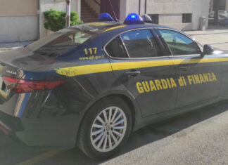 Intervento “a tutto campo” della Guardia di Finanza di Lucca: sequestrati migliaia di prodotti contraffatti e rinvenute sostanze stupefacenti di ogni tipo Guardia di Finanza