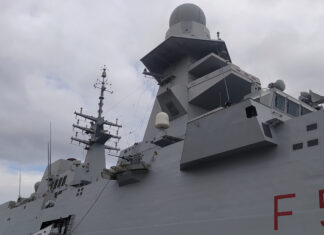 Marina Militare, a Livorno tanta gente per Margottini e Venuti Marina Militare Margottini