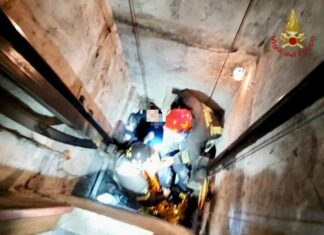 Incidente sul lavoro, a Prato operaio precipita in buca ascensore Vigili del Fuoco Prato