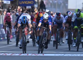 Tirreno Adriatico 2023, Jakobsen vince la Camaiore – Follonica Tirreno Adriatico 2023, Jakobsen vince la Camaiore - Follonica