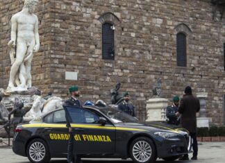 Fallimento società gare auto storiche. Sequestro milionario Fallimento società gare auto storiche. Sequestro milionario