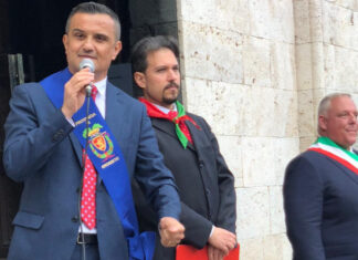 Via Almirante, ancora contestato il sindaco di Grosseto 25 aprile Grosseto