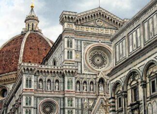 Pasqua 2023, vola il turismo in Toscana Firenze