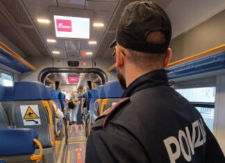 Scolaresca di liceali aggredita alla stazione di Firenze Polizia ferroviaria