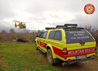 Tragedia Alpi Apuane, professoressa muore scivolando in un dirupo Soccorso Alpino