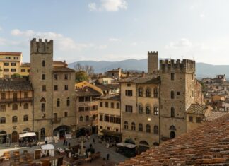 Fiera Antiquaria di Arezzo, edizione speciale per i primi 55 anni Fiera Antiquaria Arezzo