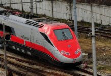 Treni, traffico nel caos per l’investimento di una donna a Firenze Rifredi