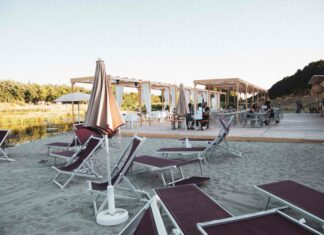 Spiaggia urbana di Prato, estate in riva al Bisenzio Spiaggia urbana di Prato