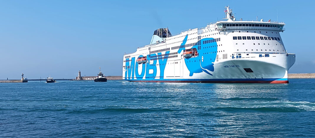 Moby Fantasy a Livorno. Il traghetto più grande del mondo