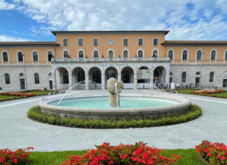 Stazione di Pisa, inaugurata la nuova piazza riqualificata Stazione di Pisa, inaugurata la nuova piazza riqualificata