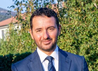 Ex sindaco Cascina: “Accusato di aver offeso ex dipendente comunale”