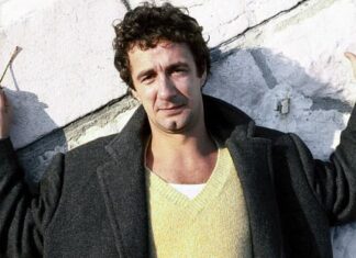 Firenze ricorda Francesco Nuti. Festa in piazza Santa Croce Firenze ricorda Francesco Nuti. Festa in piazza Santa Croce