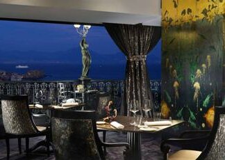 L’incanto di Napoli: dieci indirizzi per mangiare e bere bene