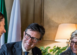 Coppia omogenitoriale, Nardella firma riconoscimento figlio Coppia omogenitoriale, Nardella firma riconoscimento figlio