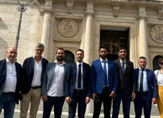 Mondo Convenienza, sindaco di Campi: “Risposta inadeguata ministro” Mondo Convenienza, sindaco di Campi: "Risposta inadeguata ministro"