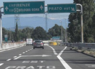 Terza corsia A11, Giani: “Lavori al via in ottobre” Terza corsia A11, Giani: "Lavori al via in ottobre"
