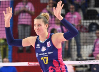 Volley, Antropova cittadina italiana. In ritiro a Firenze con le azzurre Volley, Antropova cittadina italiana. In ritiro a Firenze con le azzurre