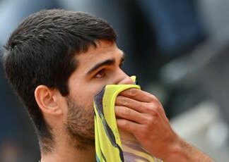 Atp Montecarlo, Alcaraz si ritira per un infortunio al braccio: Sonego in tabellone