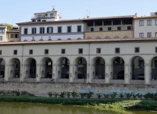 Corridoio Vasariano imbrattato, gli autori sono studenti tedeschi Corridoio Vasariano imbrattato, gli autori sono studenti tedeschi