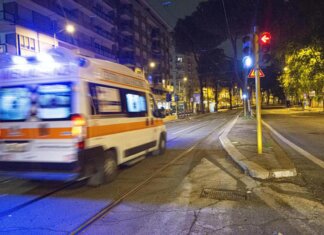 Moto contro muretto nel leccese, morto 16enne: grave un coetaneo