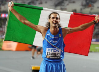 Gimbo Tamberi, il fenomeno che giocò il derby di basket tra Siena e Pistoia Gimbo Tamberi, il fenomeno che giocò il derby di basket tra Siena e Pistoia