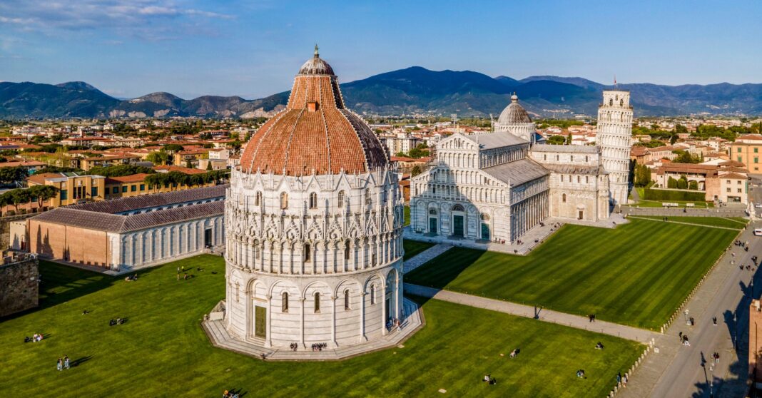 Torre di Pisa, si celebrano 850 anni dalla posa prima pietra