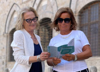 Galateo del turista, ecco le buone maniere per visitare Siena Galateo del turista, ecco le buone maniere per visitare Siena